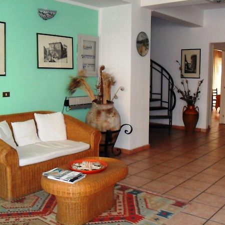 B&B La Grotta Sant'Alessio Siculo Luaran gambar